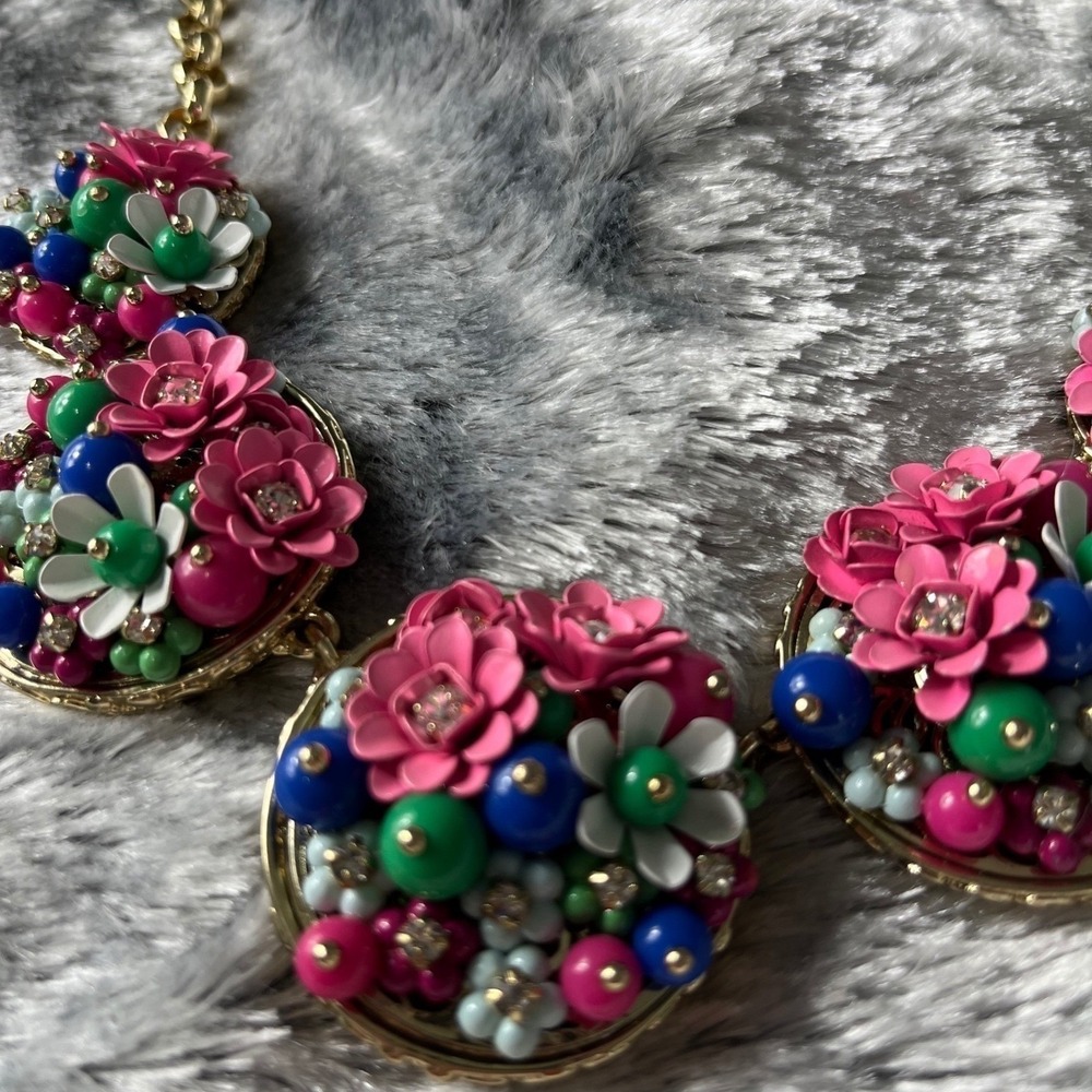 Talbots Floral Statement Necklace Multicolor Enamel Rhinestone Gold Tone Bib - Picture 3 of 8